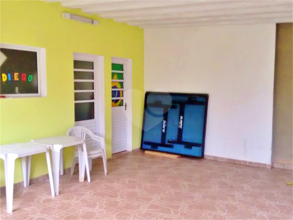 São duas casas térreas no Mandaqui - São Paulo/SP