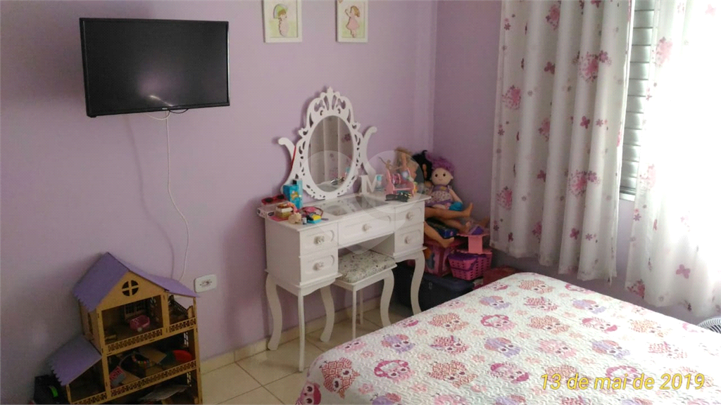 Sobrado na Vila Mazzei com 03 quartos sendo 01 suíte 02 vagas de garagem 