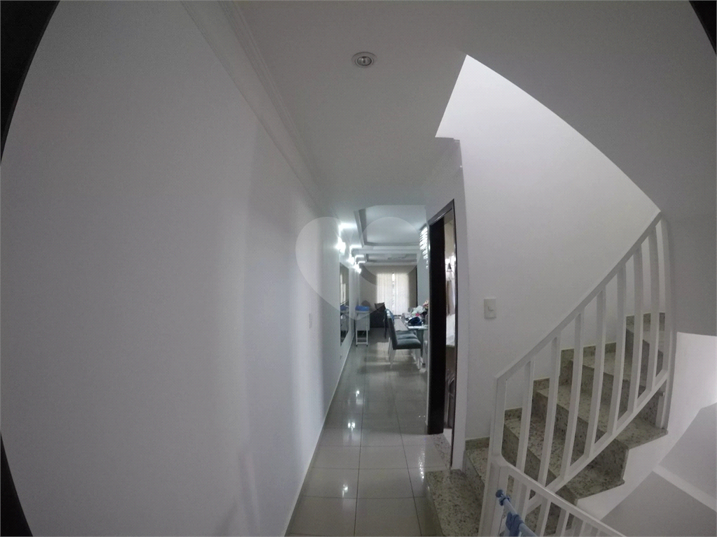 Sobrado com 3 suites próximo ao horto florestal