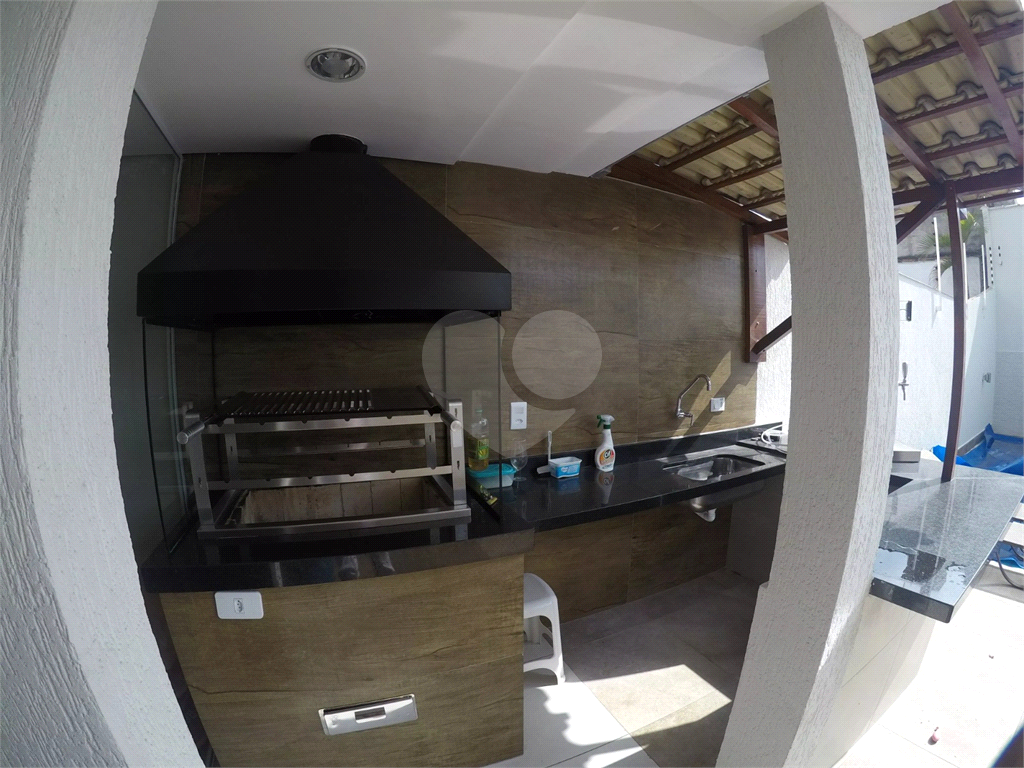 Sobrado com 3 suites próximo ao horto florestal
