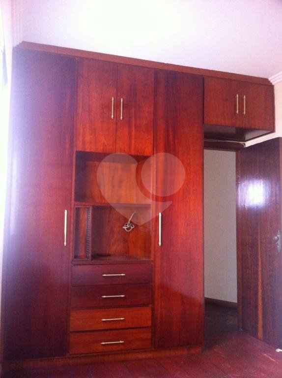 Sobrado à venda com 3 quartos, 190m² - Foto 2