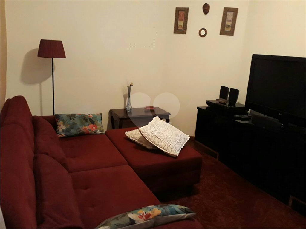 TRIPLEX em SANTANA