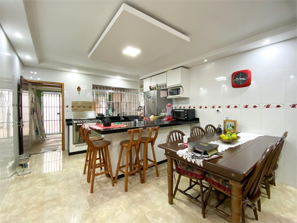 Sobrado com 3 Quartos à venda, 200m² - Vila Guilherme