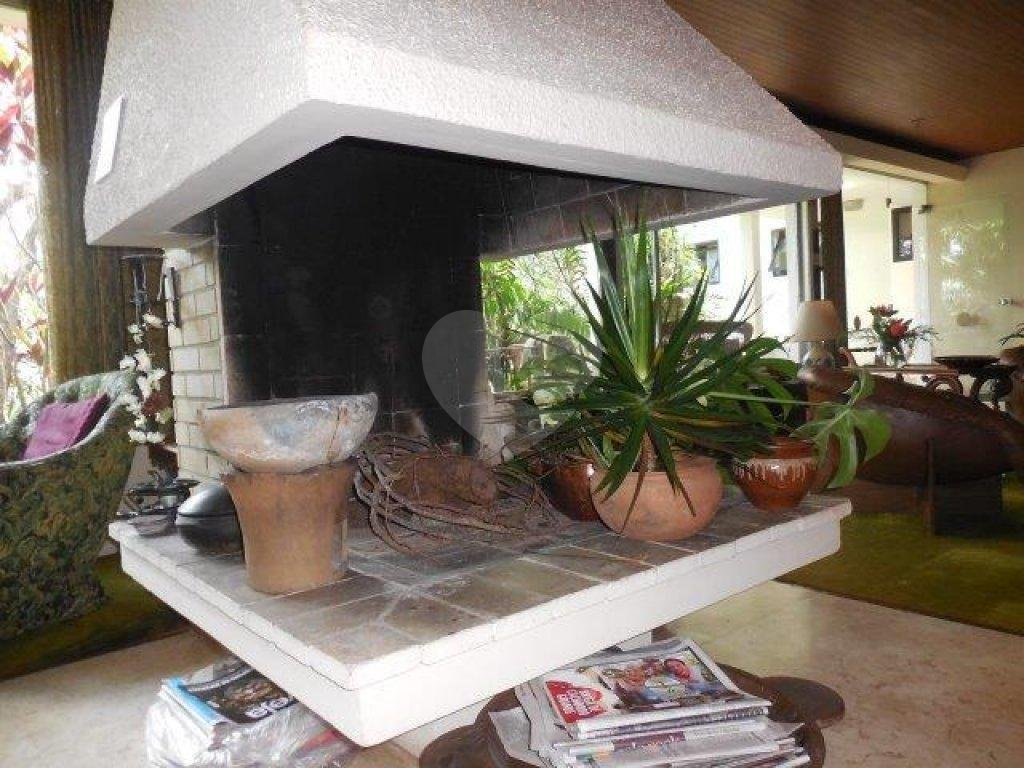 Casa de alto padrão no Horto  5.500 m²