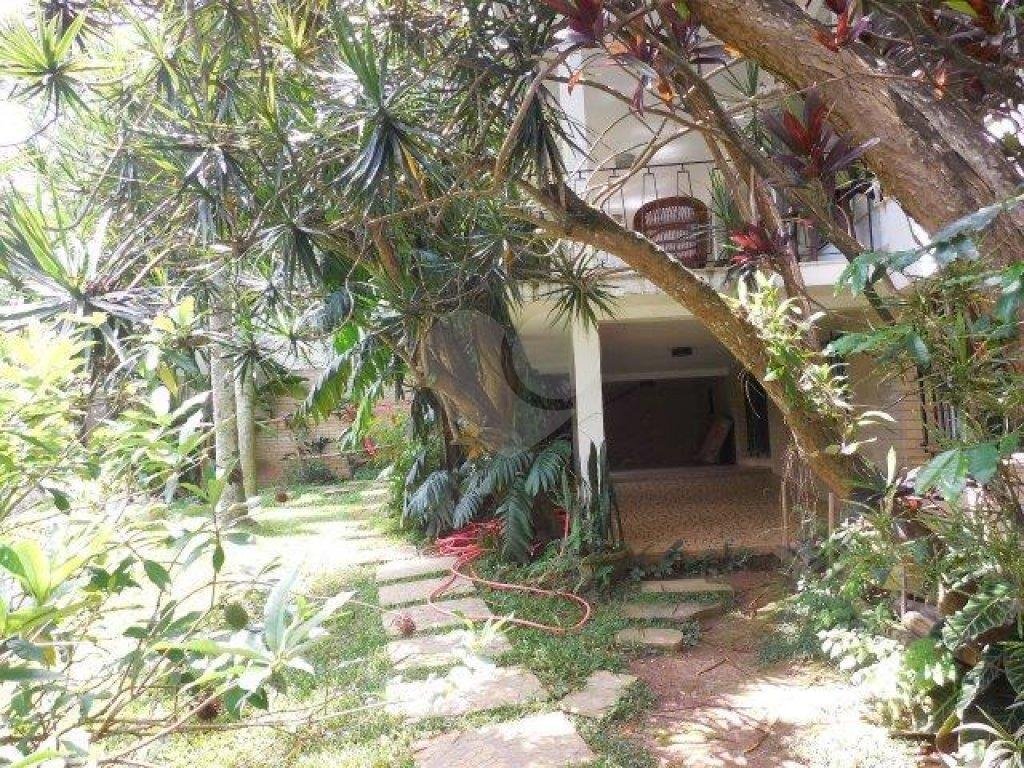 Casa de alto padrão no Horto  5.500 m²