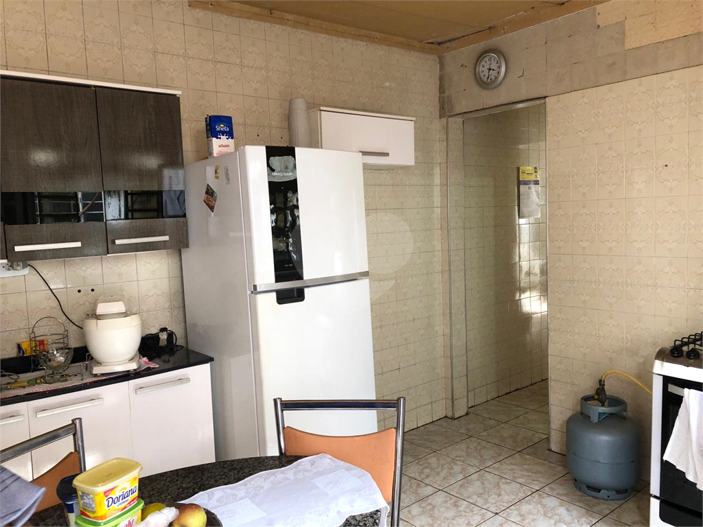 Casa à venda com 8 quartos, 254m² - Foto 28