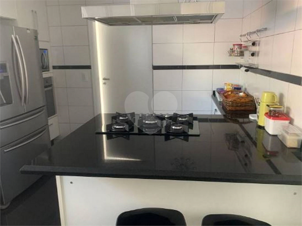 SOBRADO ALTO PADRÃO Tremembe