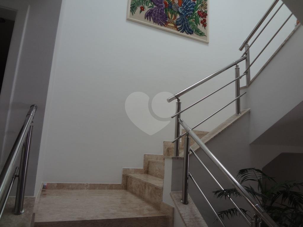 SOBRADO ALTO PADRÃO Tremembe