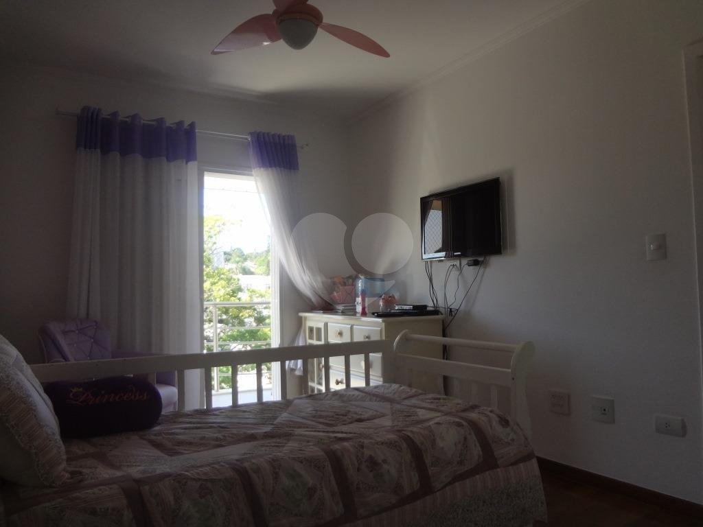 SOBRADO ALTO PADRÃO Tremembe