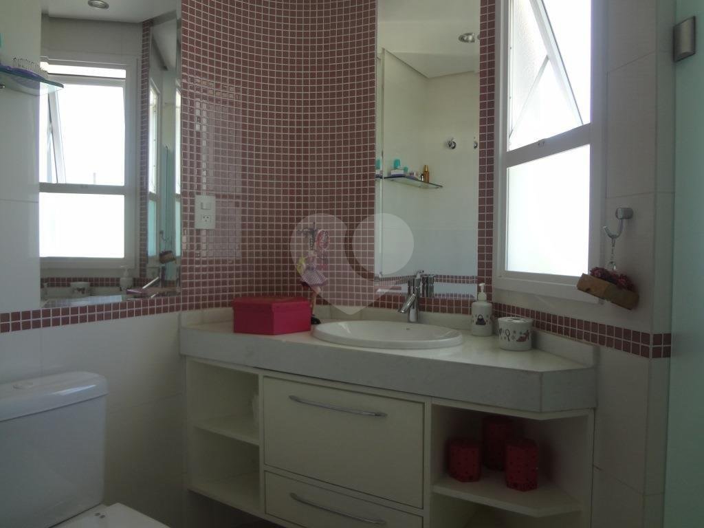SOBRADO ALTO PADRÃO Tremembe