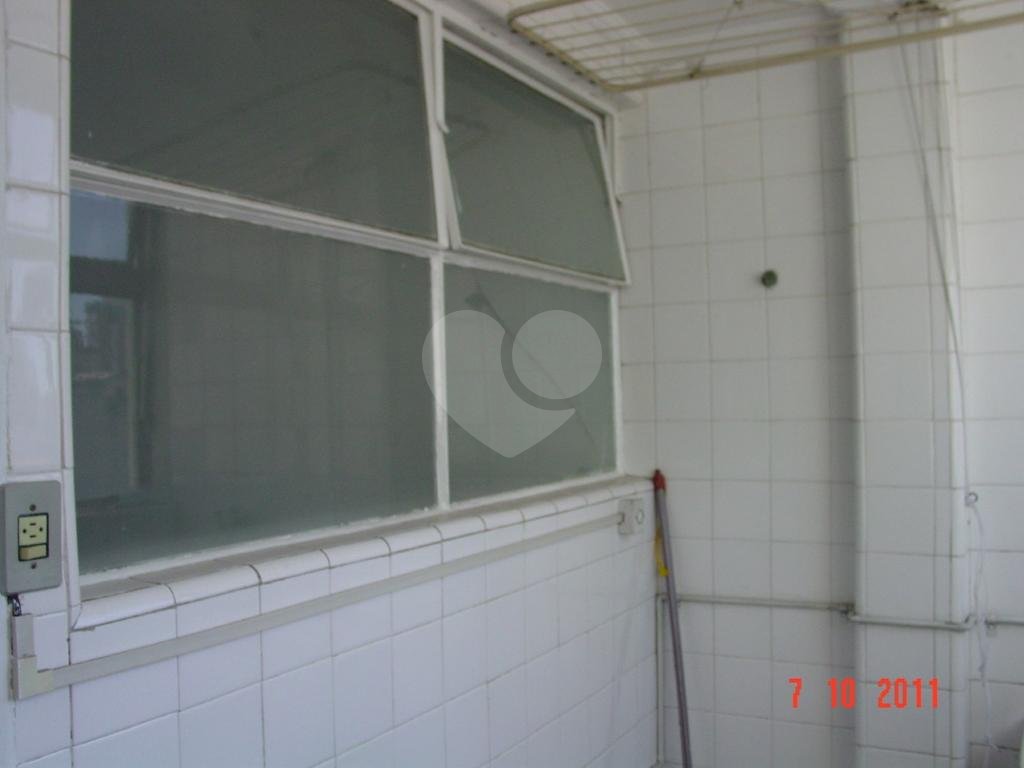 APARTAMENTO em SANTANA