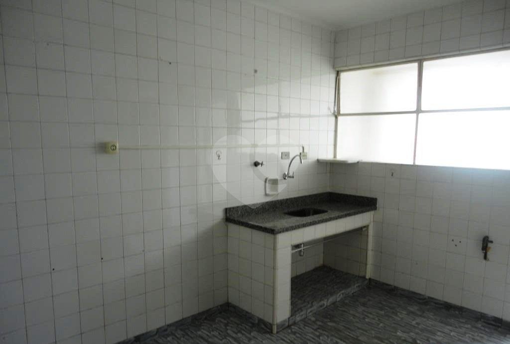 APARTAMENTO em SANTANA