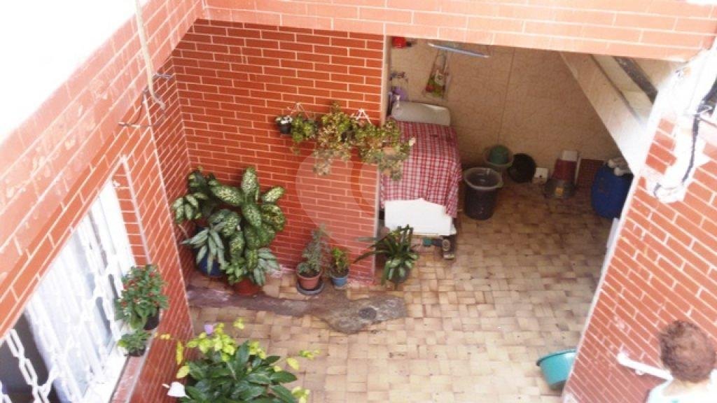 Sobrado à venda com 2 quartos, 160m² - Foto 9