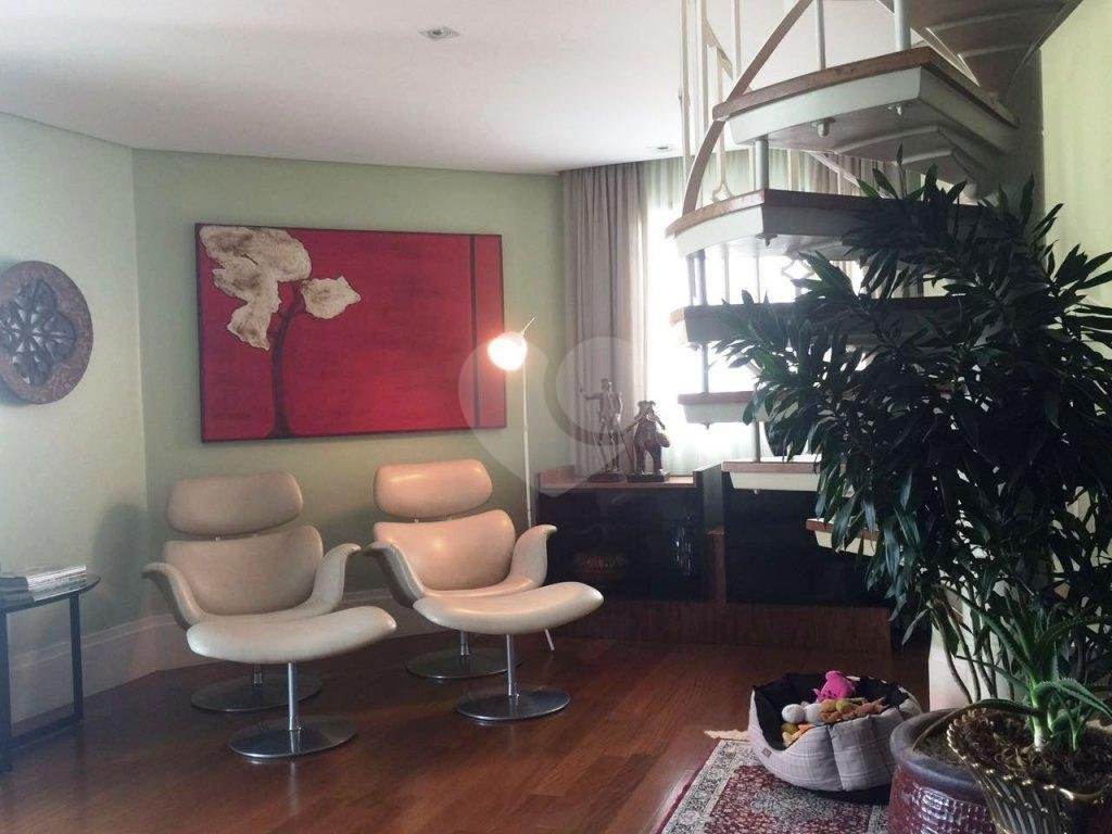 Cobertura duplex na melhor localização de Santana