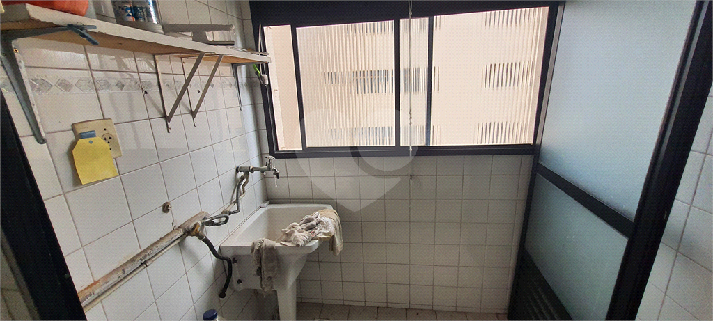 Apto. Sta. Inês, Mandaqji, 2 dts., sala com sacada, 1 vaga.