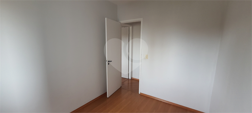 Apto. Sta. Inês, Mandaqji, 2 dts., sala com sacada, 1 vaga.