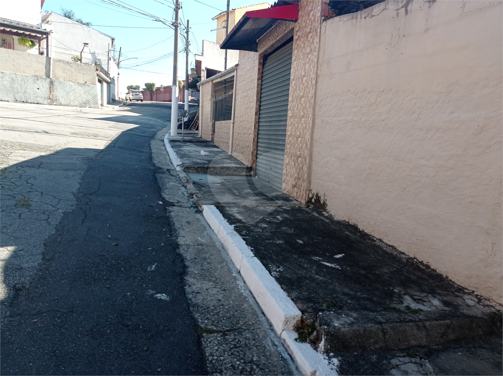 Atenção Investidores imovel com tres casas somando renda de 3mil mensal