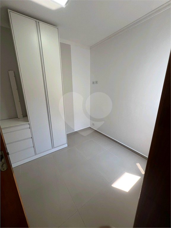 Excelente sobrado situado em condomínio fechado, no Horto Florestal, com 80m2,.