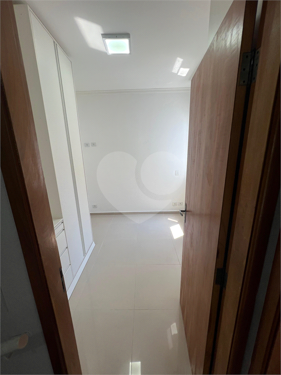 Excelente sobrado situado em condomínio fechado, no Horto Florestal, com 80m2,.