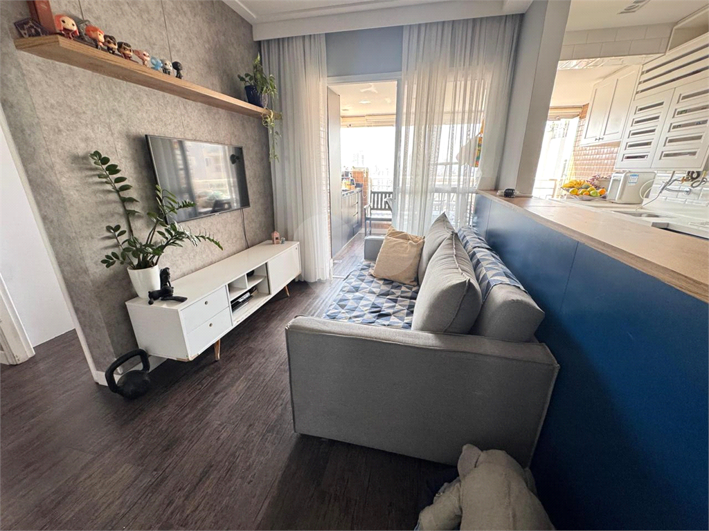 APARTAMENTO em PARADA INGLESA