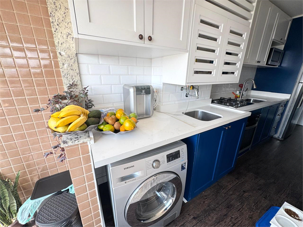 APARTAMENTO em PARADA INGLESA