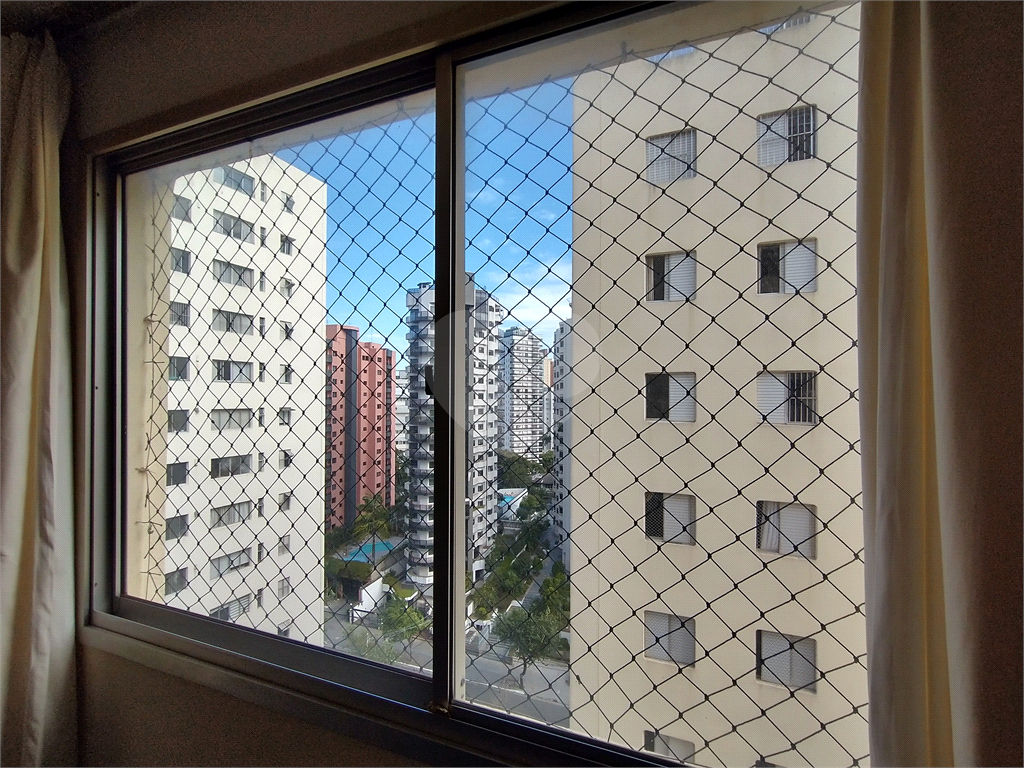 Apartamento à venda com 2 quartos, 66m² - Foto 27