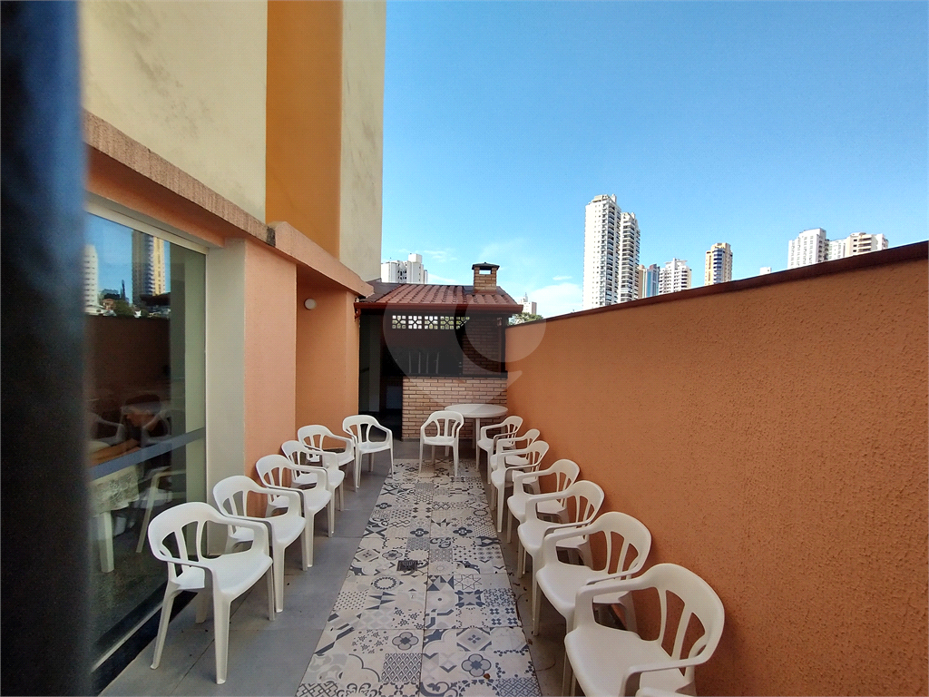 Apartamento à venda com 2 quartos, 66m² - Foto 13