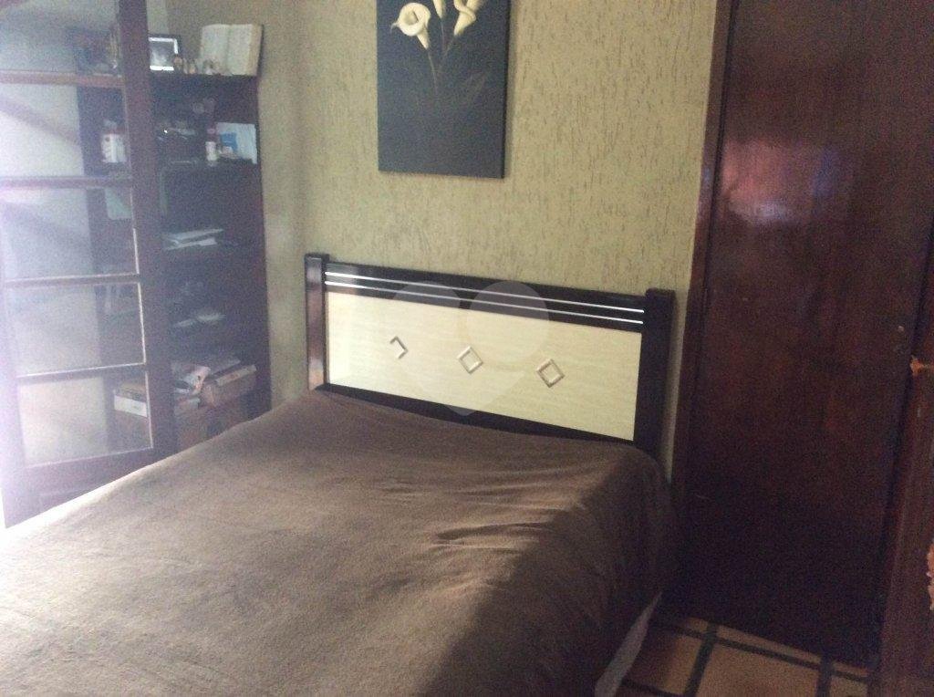 Casa com 3 quartos, 1 suíte avarandada.