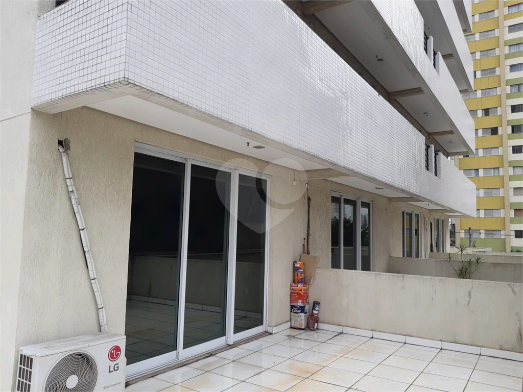 Sala Comercial Venda/Locação - 1 sala, 2 banheiros, 1 vaga