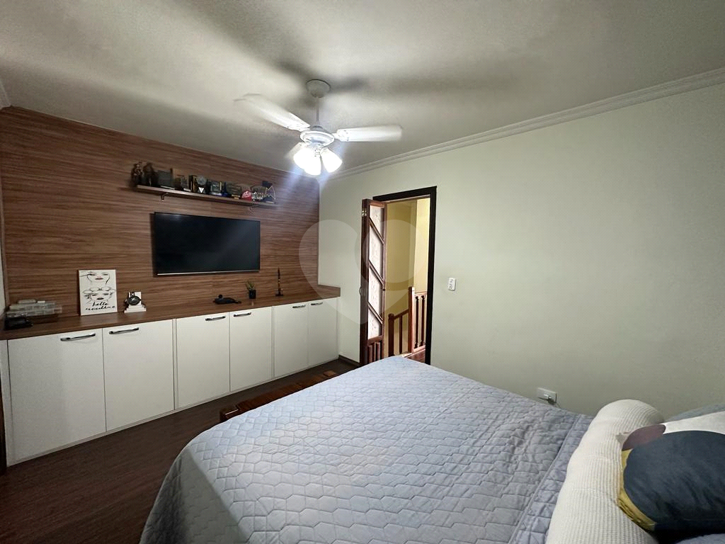 SOBRADO em VILA CONSTANÇA