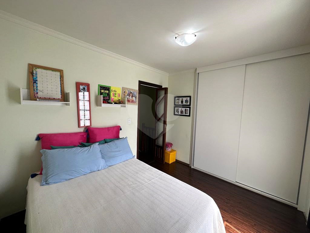 SOBRADO em VILA CONSTANÇA