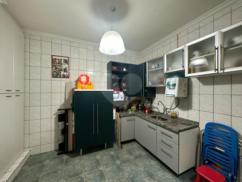 SOBRADO em VILA CONSTANÇA