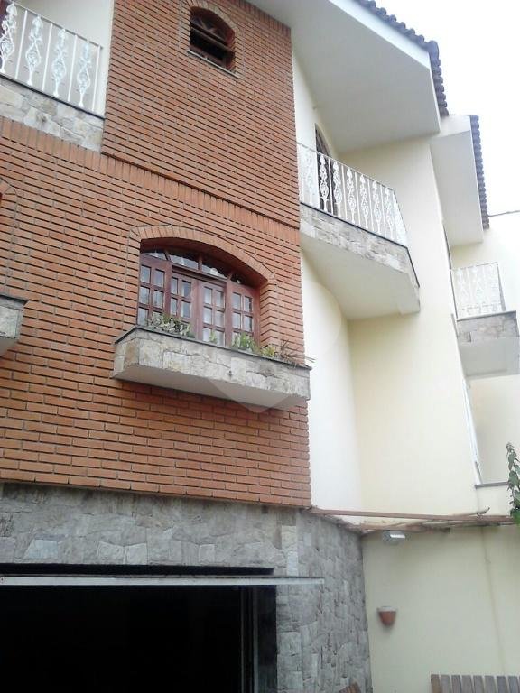 Casa com 140m²