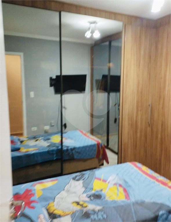 Sobrado na vila Constança com 3 dormitórios e churrasqueira