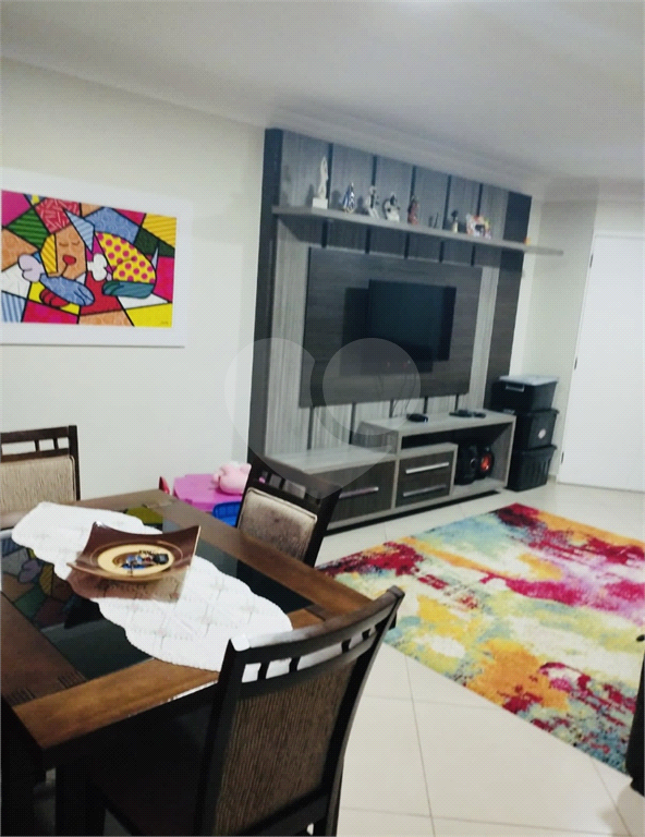 Sobrado na vila Constança com 3 dormitórios e churrasqueira