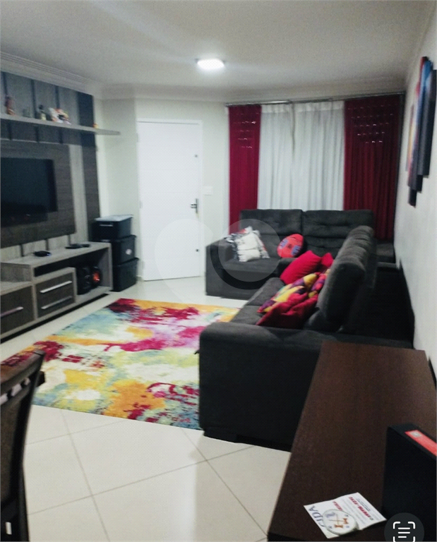 Sobrado na vila Constança com 3 dormitórios e churrasqueira
