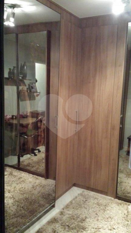 Sobrado na vila Constança com 3 dormitórios e churrasqueira