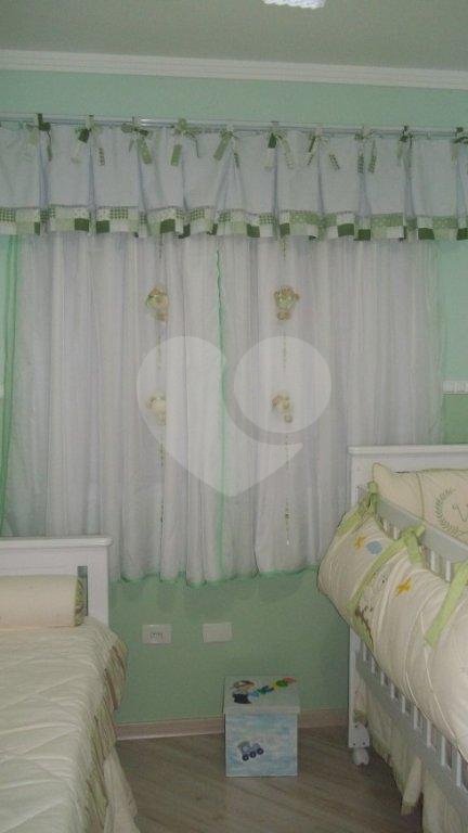 Sobrado na vila Constança com 3 dormitórios e churrasqueira