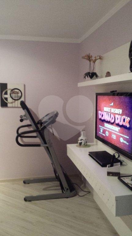 Sobrado na vila Constança com 3 dormitórios e churrasqueira