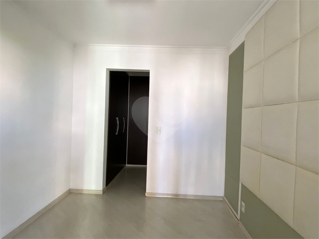 Apartamento para alugar  na Rua Pedro Doll