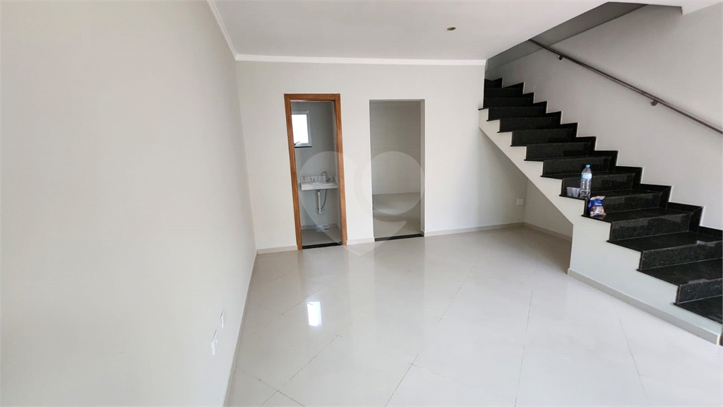 SOBRADO NA AGUA FRIA, 3 DORMITÓRIOS, 1 VAGA - 72,00M²
