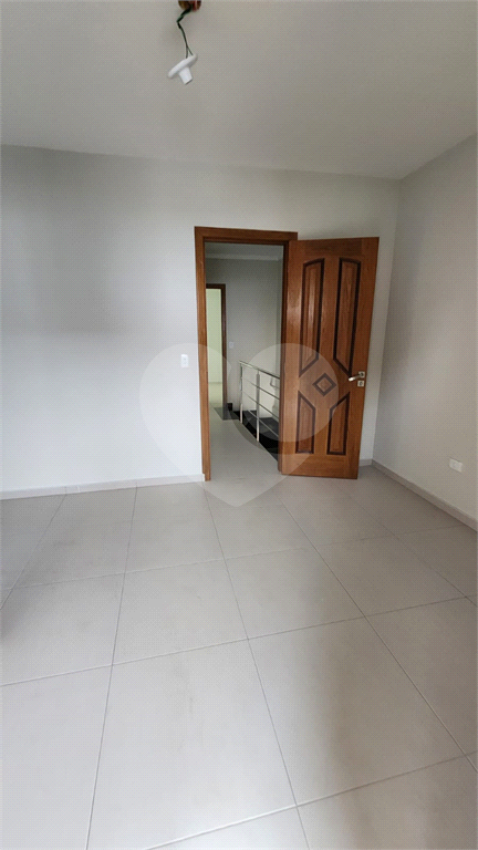 SOBRADO NA AGUA FRIA, 3 DORMITÓRIOS, 1 VAGA - 72,00M²
