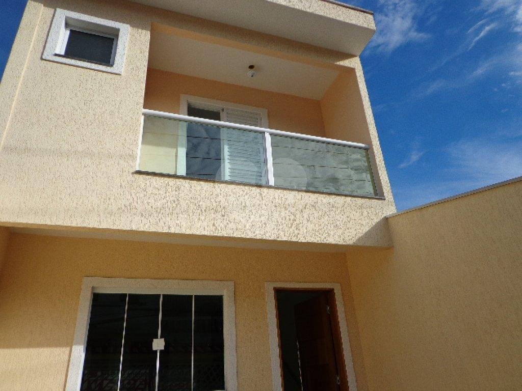 SOBRADO NA AGUA FRIA, 3 DORMITÓRIOS, 1 VAGA - 72,00M²
