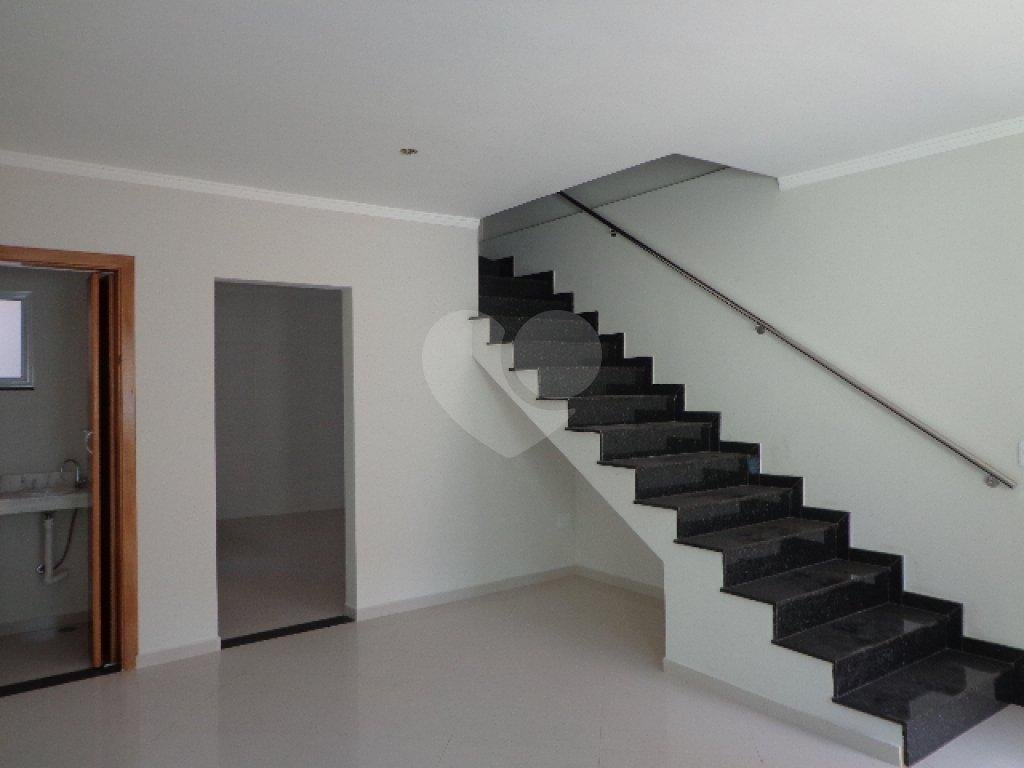 SOBRADO NA AGUA FRIA, 3 DORMITÓRIOS, 1 VAGA - 72,00M²
