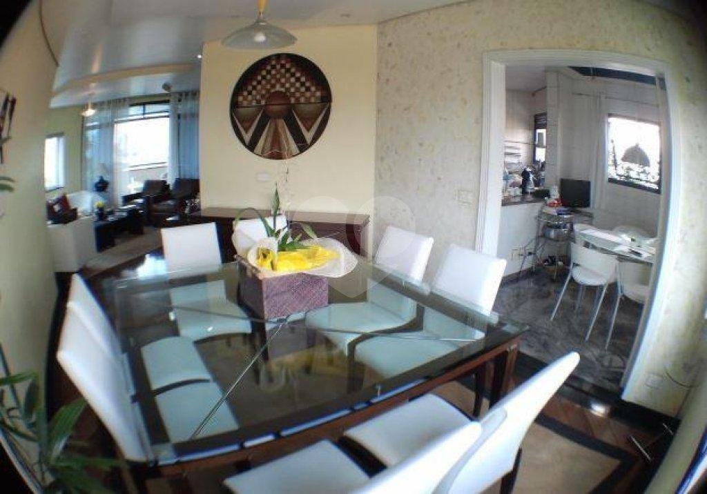 APARTAMENTO em VILA PRUDENTE