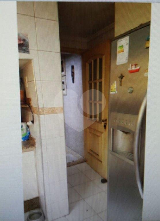 Sobrado à venda com 3 quartos, 210m² - Foto 13