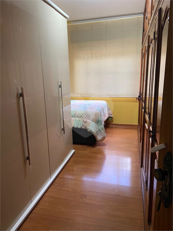 Sobrado à venda com 3 quartos, 300m² - Foto 26