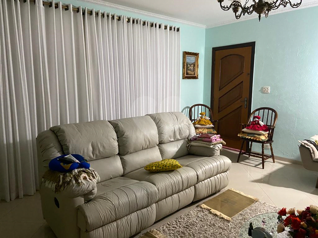 Sobrado à venda com 3 quartos, 300m² - Foto 4