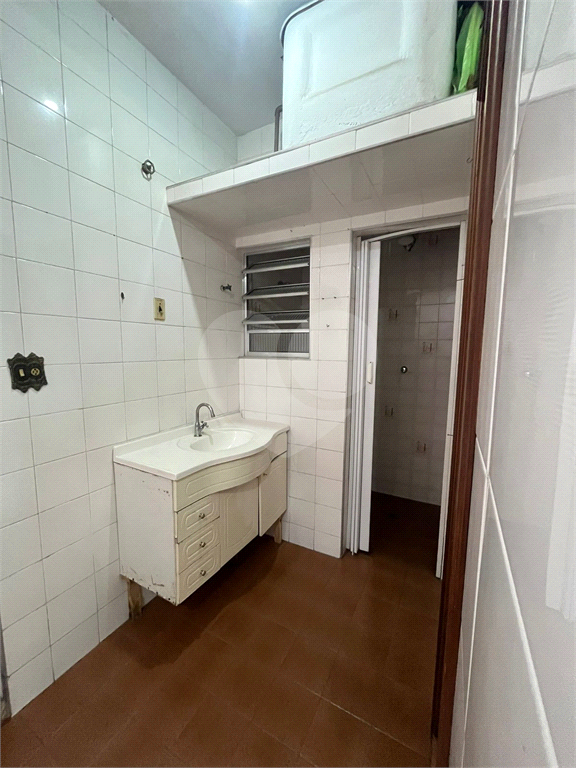 Sobrado à venda com 3 quartos, 180m² - Foto 22