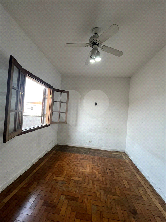 Sobrado à venda com 3 quartos, 180m² - Foto 25